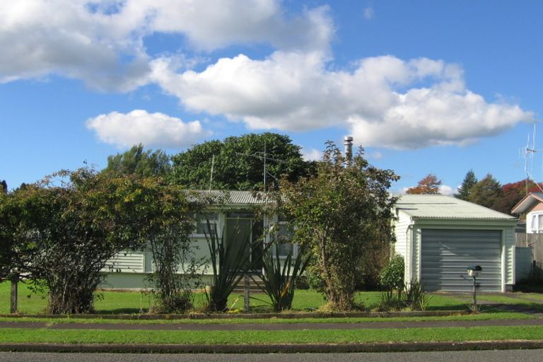 Photo of property in 9 Philip Street, Tokoroa, 3420