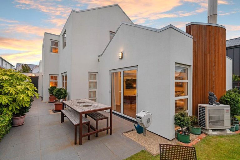 Photo of property in 1/10 Naseby Street, Merivale, Christchurch, 8014