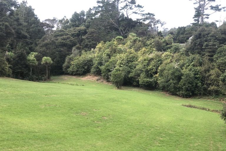 Photo of property in 152n Parker Road, Oratia, Auckland, 0604