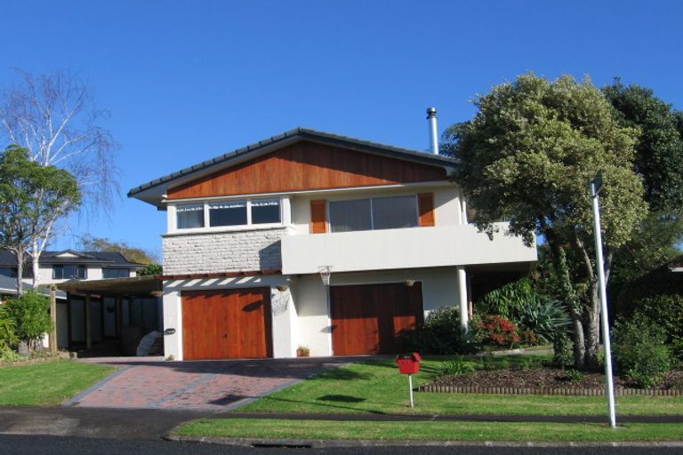 Photo of property in 87 Bramley Drive, Farm Cove, Auckland, 2012