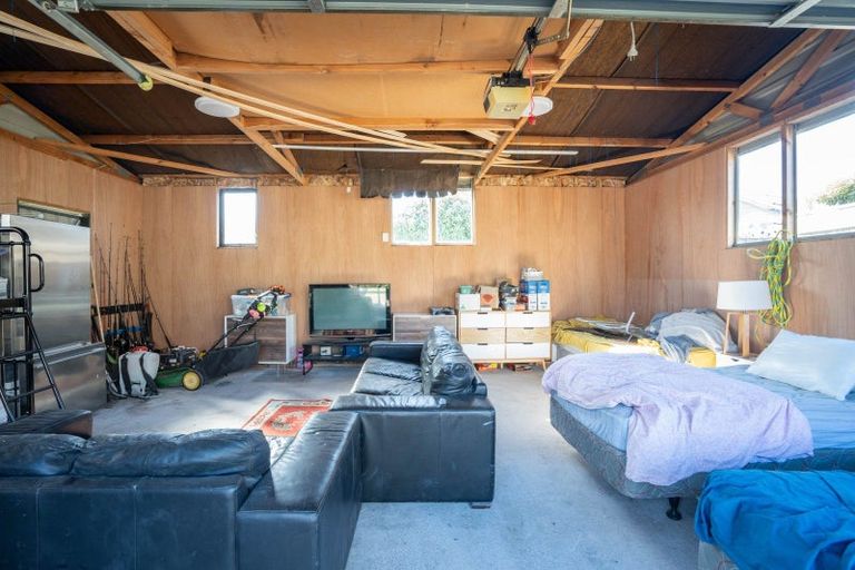 Photo of property in 4 Kathleen Place, Rainbow Point, Taupo, 3330