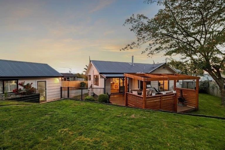 Photo of property in 11 Highland Drive, Pukete, Hamilton, 3200