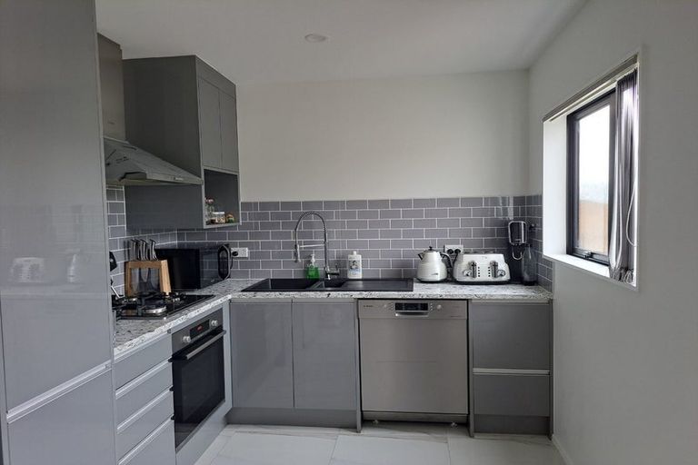 Photo of property in 10a Bliss Court, Takanini, 2110