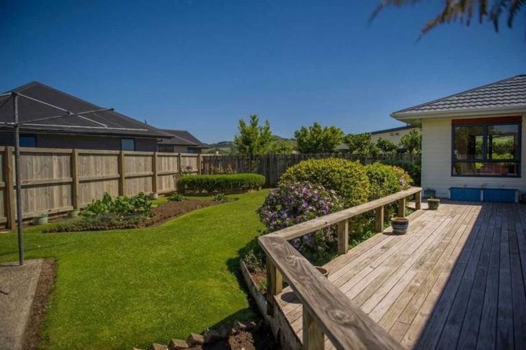 Photo of property in 11 Jacaranda Drive, Whitianga, 3510