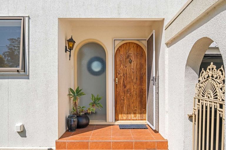 Photo of property in 24 Sunvale Crescent, Whataupoko, Gisborne, 4010