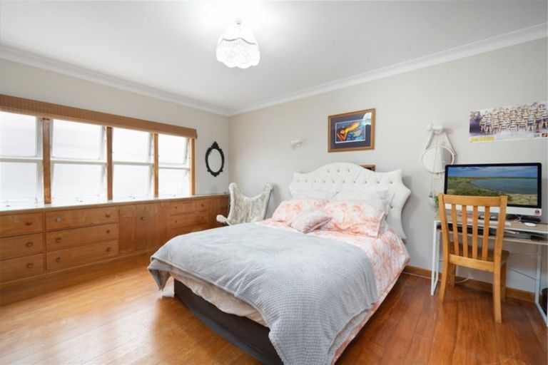 Photo of property in 21 Sixth Avenue, Tauranga, 3110