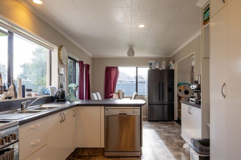 Photo of property in 21 Mercury Street, Milson, Palmerston North, 4414