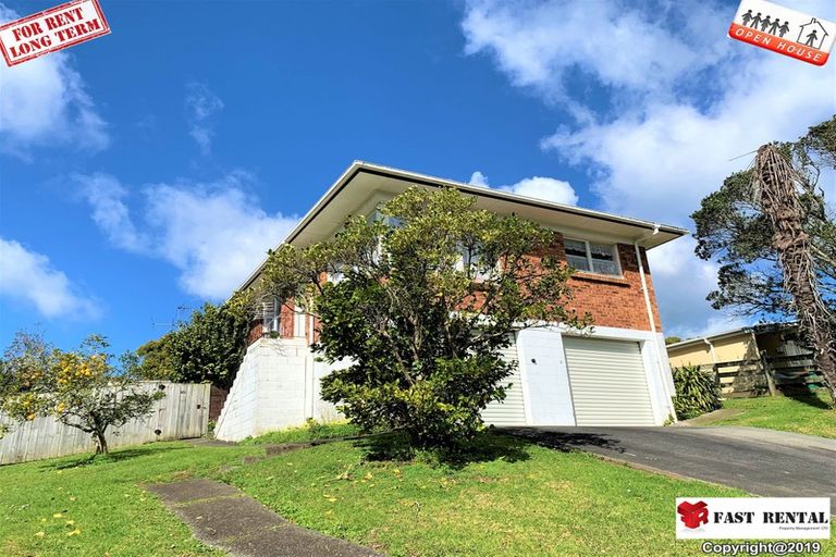 Photo of property in 1/8 Waverley Avenue, Glenfield, Auckland, 0629
