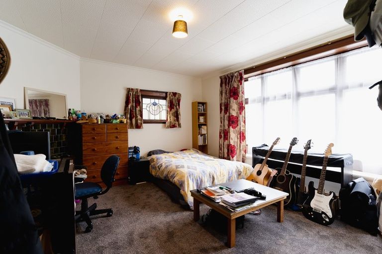 Photo of property in 6 Hawthorn Avenue, Mornington, Dunedin, 9011