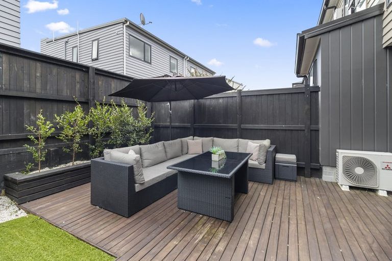 Photo of property in 25 Waterlily Street, Hobsonville, Auckland, 0616