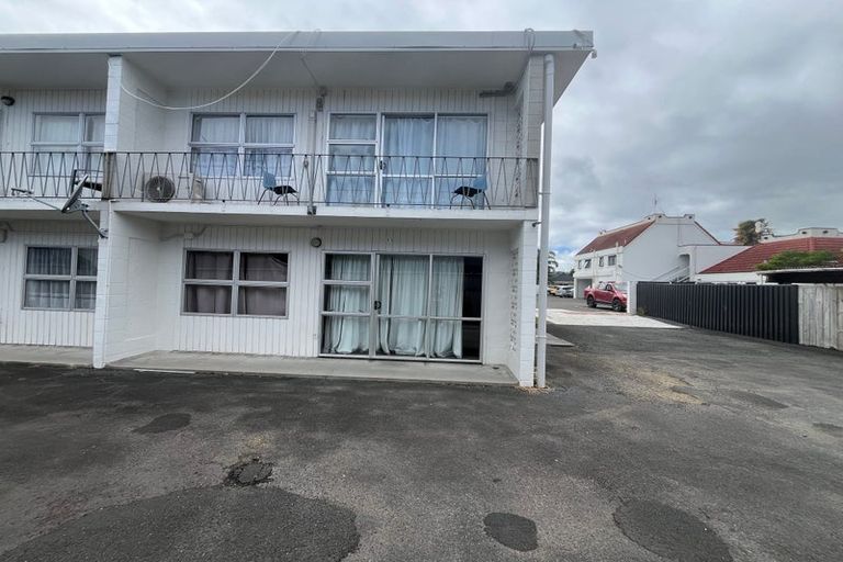 Photo of property in 9/13 Charlemont Street, Whitiora, Hamilton, 3200
