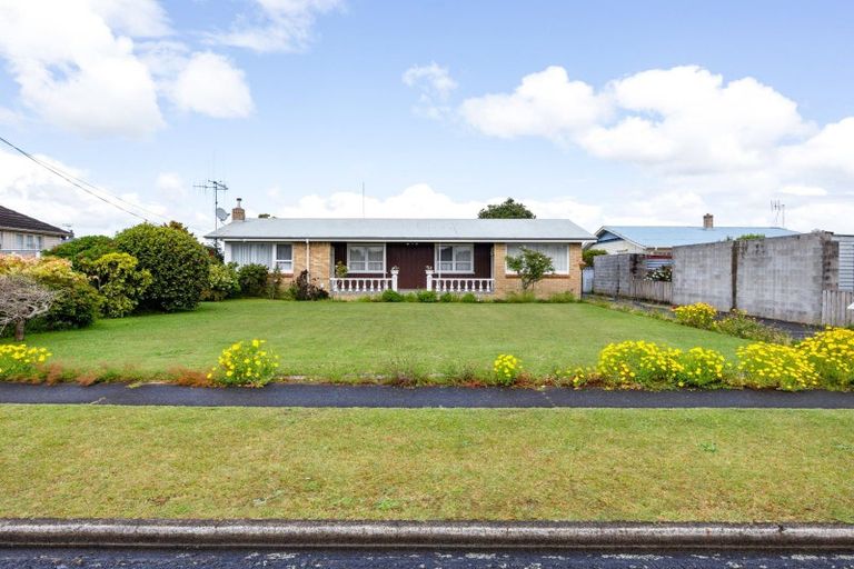 Photo of property in 39 Waikato Esplanade, Ngaruawahia, 3720