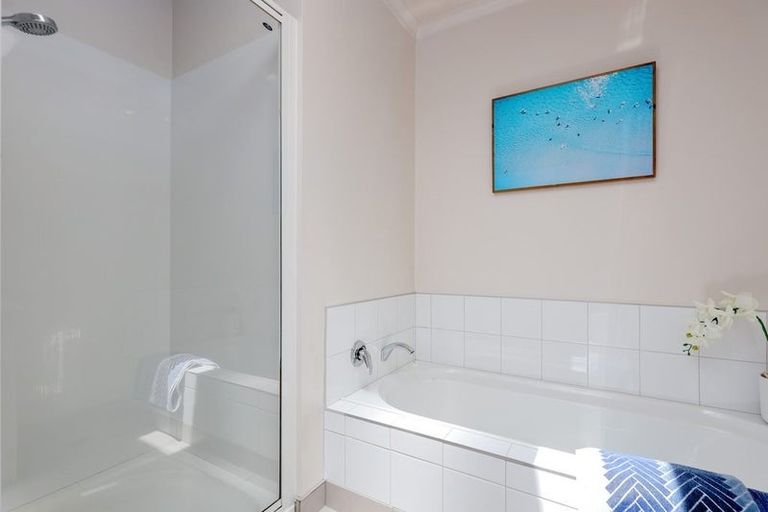 Photo of property in 33 Pinnacle Place, Wakatu, Nelson, 7011