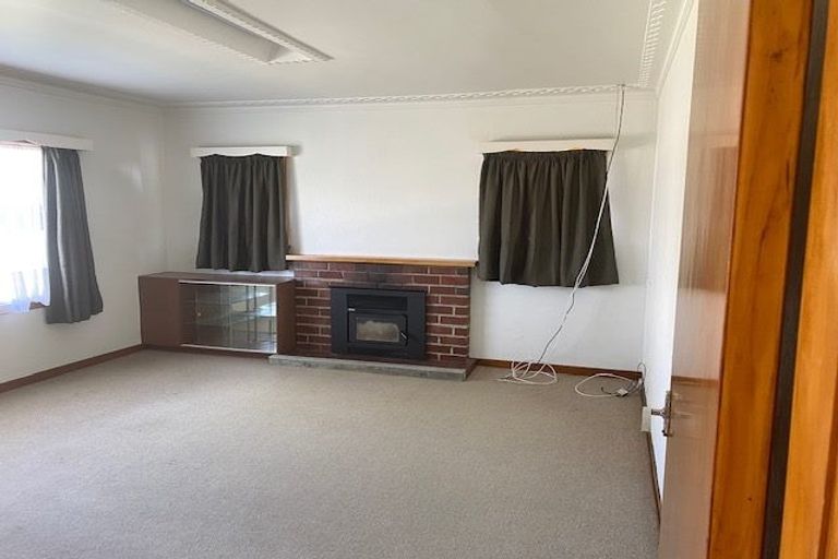 Photo of property in 28 Seymour Street, Waitara, 4320
