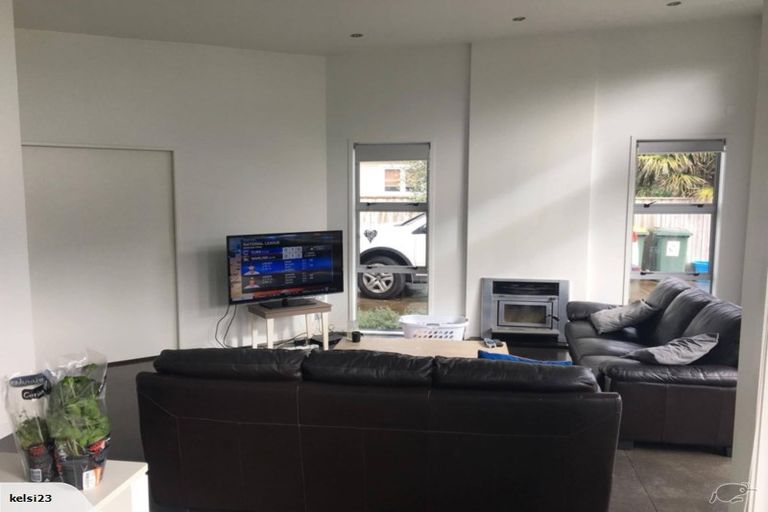 Photo of property in 33a Waimea Street, Westown, New Plymouth, 4310