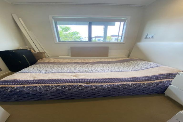 Photo of property in 10/15 Andersons Road, Oteha, Auckland, 0632