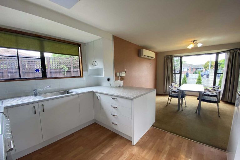 Photo of property in 182 Waimairi Road, Ilam, Christchurch, 8041