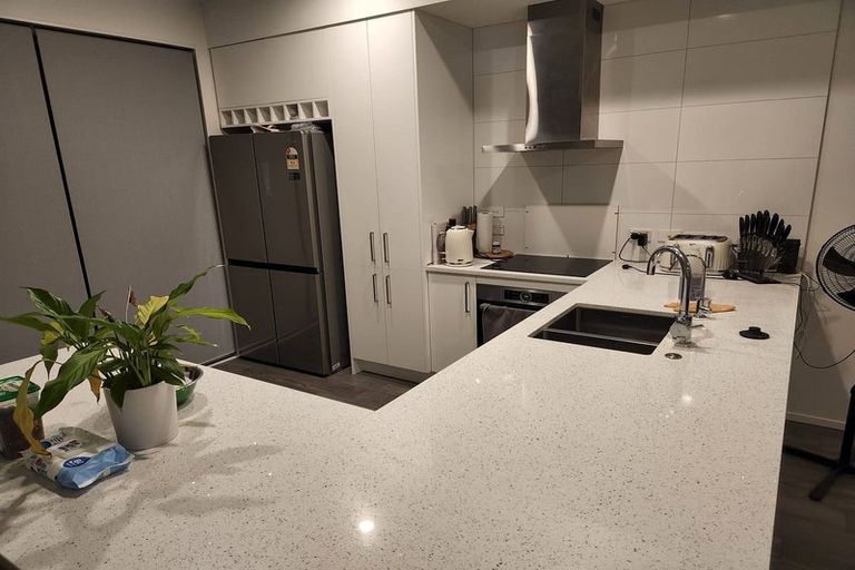 Photo of property in 12 Hakaro Way, Takanini, 2112