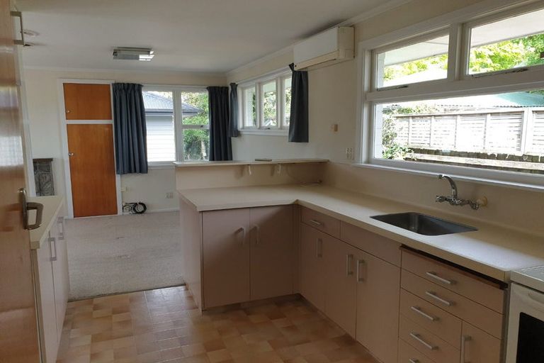 Photo of property in 26 Reading Street, Upper Riccarton, Christchurch, 8041