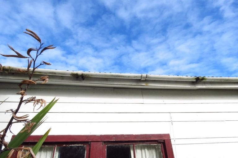 Photo of property in 9 Main Road, Hector, 7822