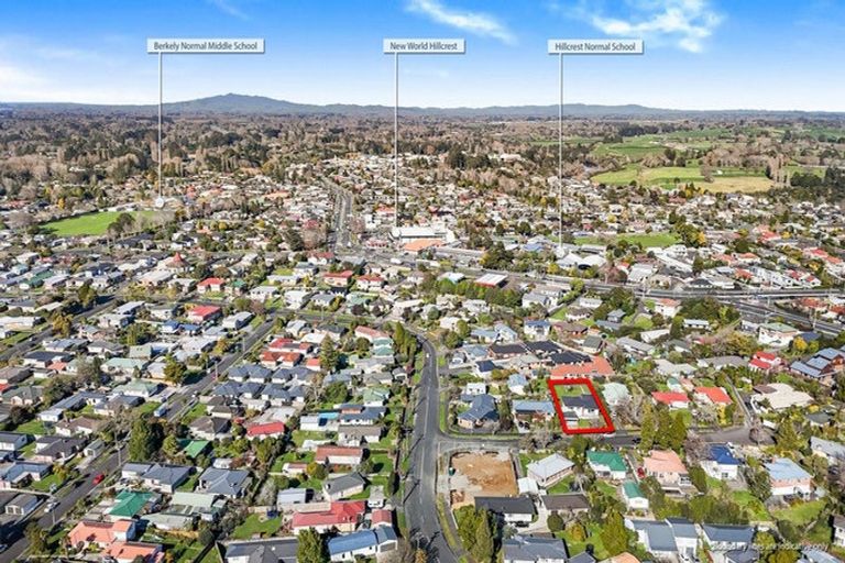 Photo of property in 5 Clark Place, Hillcrest, Hamilton, 3216