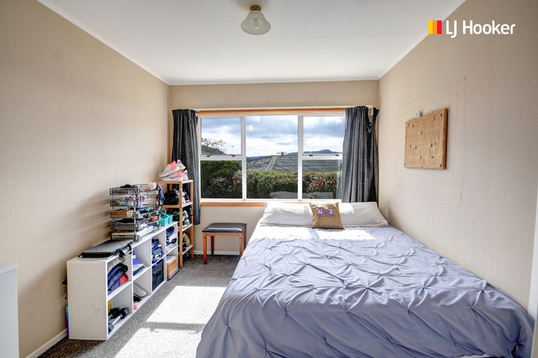 Photo of property in 72 Gilkison Street, Halfway Bush, Dunedin, 9010