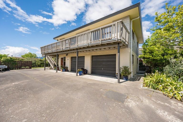 Photo of property in 8 Farnham Drive, Richmond, 7020