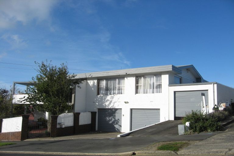 Photo of property in 97 Easther Crescent, Kew, Dunedin, 9012