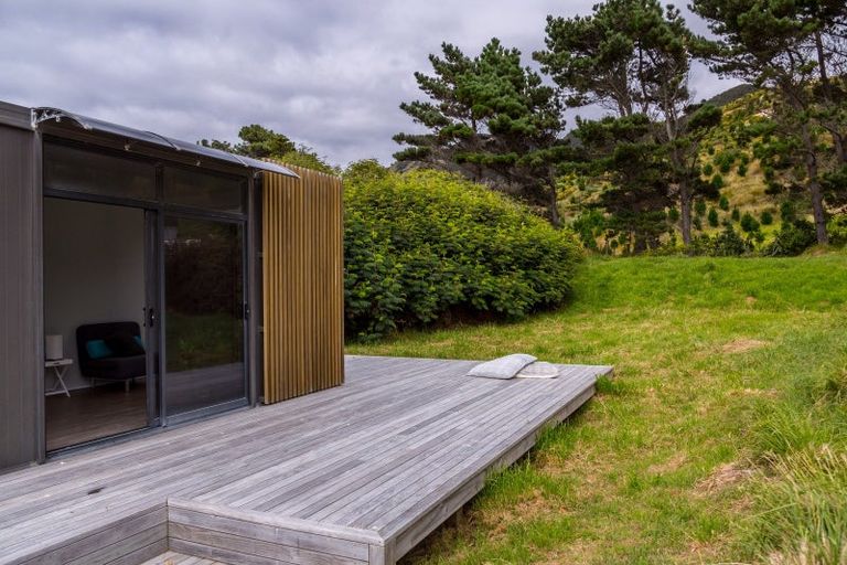 Photo of property in 1135 Mataikona Road, Mataikona, Tinui, 5889