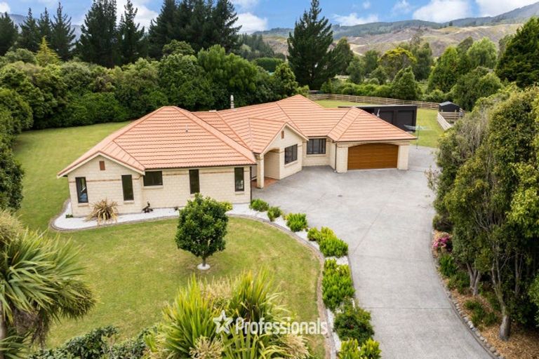 Photo of property in 1140a Maymorn Road, Maymorn, Upper Hutt, 5018