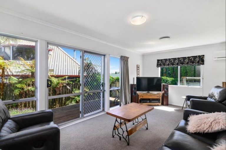 Photo of property in 48 Iles Road, Lynmore, Rotorua, 3010