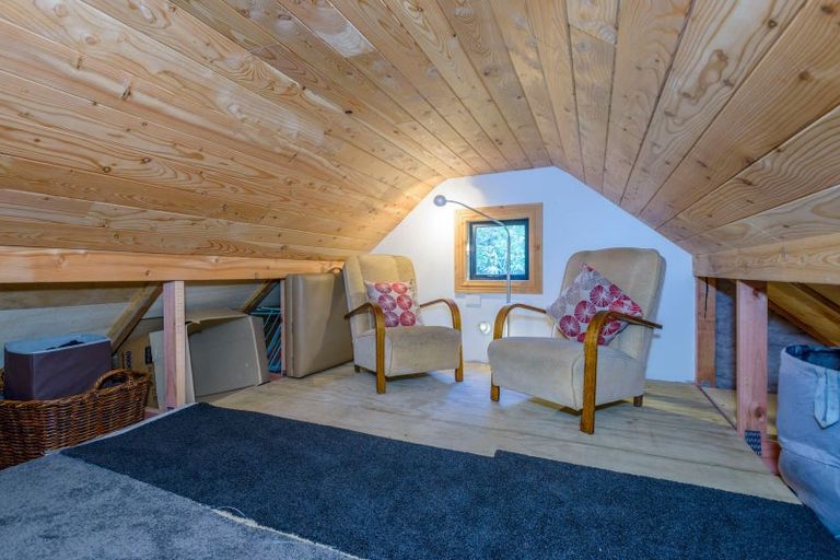 Photo of property in 69 Oxford Street, Lyttelton, 8082