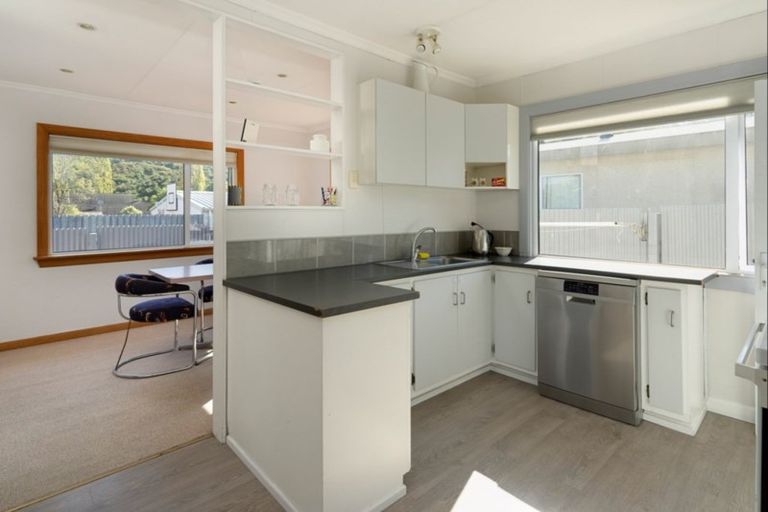 Photo of property in 1/74 Scotia Street, Wakatu, Nelson, 7011