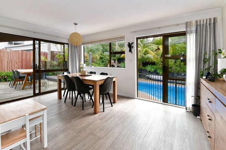 Photo of property in 4 Onepu Lane, Manly, Whangaparaoa, 0930