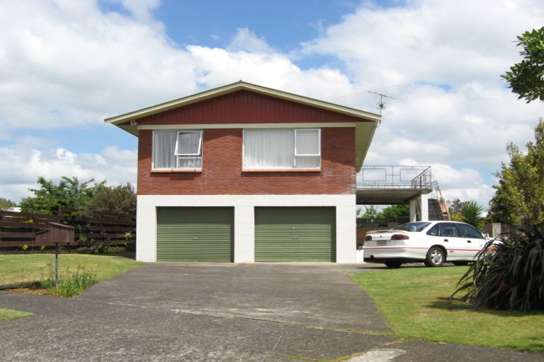 Photo of property in 37 Landscape Road, Pukekohe, 2120