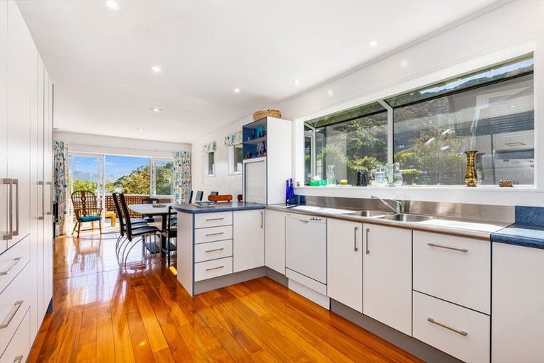 Photo of property in 3 Mission Street, Waterloo, Lower Hutt, 5011