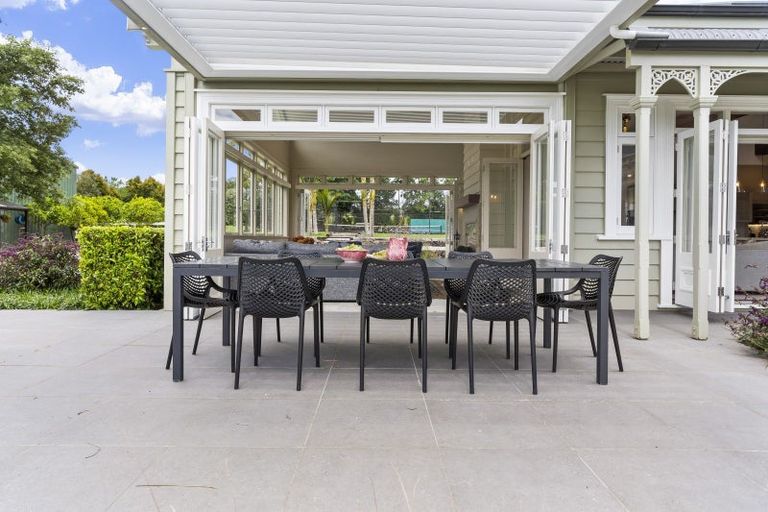 Photo of property in 316 Monument Road, Clevedon, Papakura, 2582
