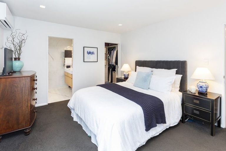 Photo of property in 27b Bryndwr Road, Fendalton, Christchurch, 8052