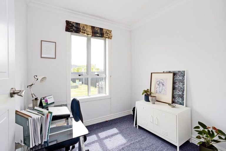 Photo of property in 787 Queens Drive, Waikiwi, Invercargill, 9810