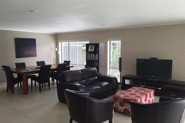 Photo of property in 15 Wawatai Drive, Karaka, Papakura, 2113