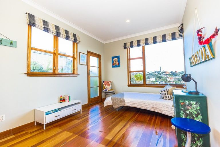 Photo of property in 4 Shakespeare Road, Bastia Hill, Whanganui, 4500