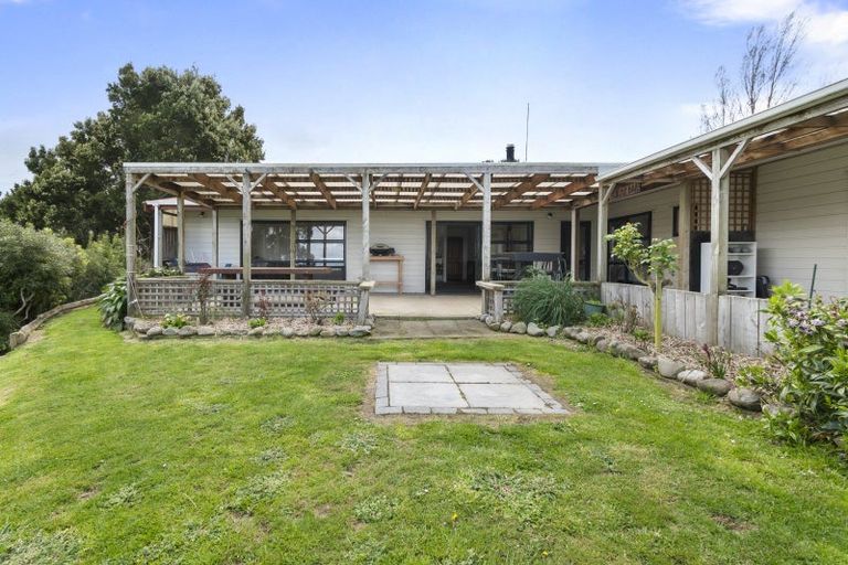 Photo of property in 476 Finnis Road, Pohangina, Feilding, 4775
