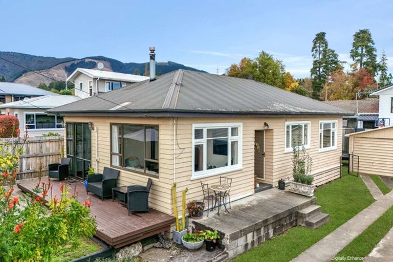 Photo of property in 28 Marsden Road, Stoke, Nelson, 7011