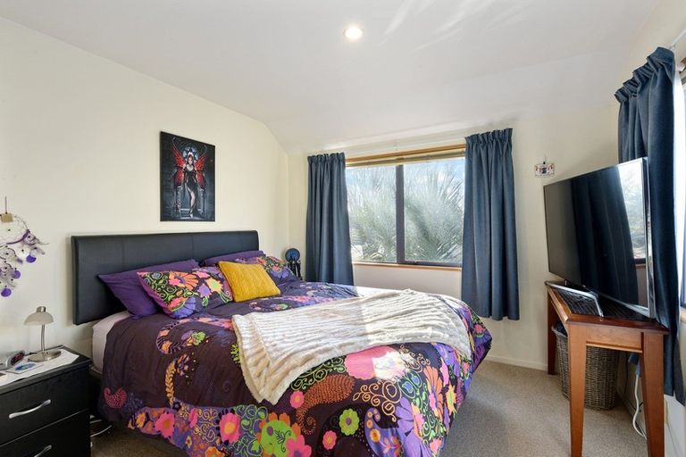 Photo of property in 2/3 Melrose Street, Christchurch Central, Christchurch, 8013