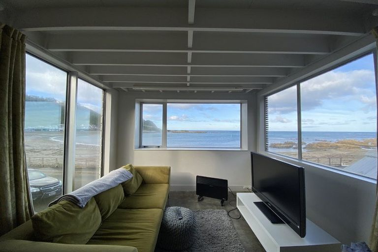 Photo of property in 72a Owhiro Bay Parade, Owhiro Bay, Wellington, 6023