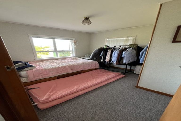 Photo of property in 676 Te Atatu Road, Te Atatu Peninsula, Auckland, 0610