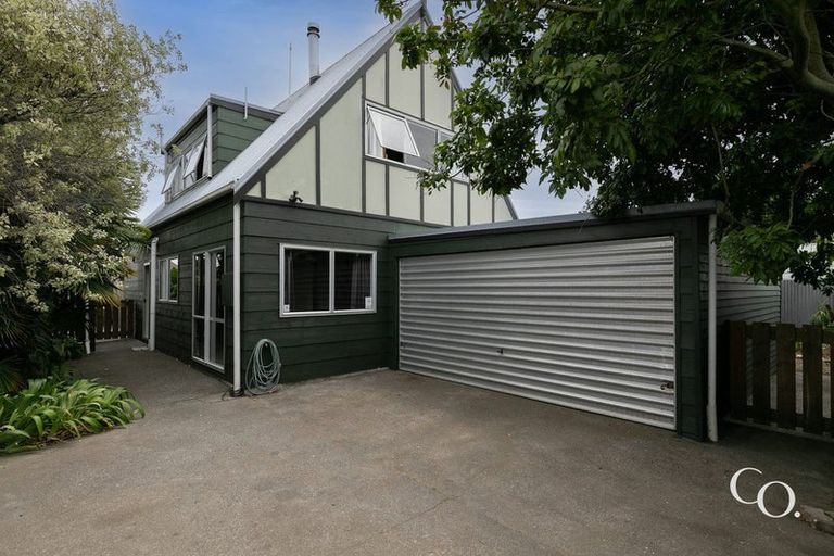 Photo of property in 17 Massey Crescent, Marewa, Napier, 4110