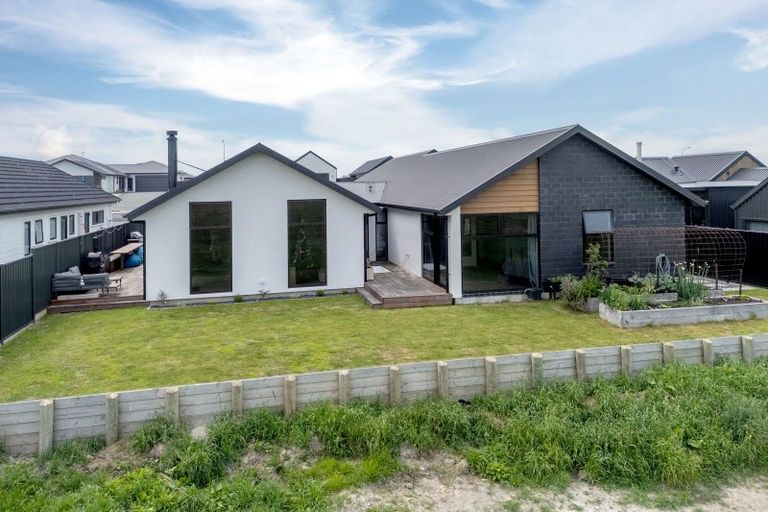 Photo of property in 14 Gimbal Place, Gleniti, Timaru, 7910