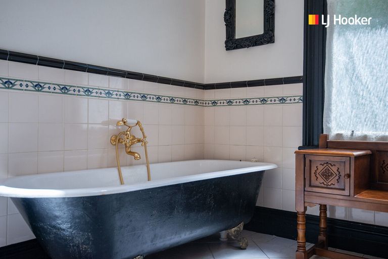 Photo of property in 37 Melrose Street, Roslyn, Dunedin, 9010