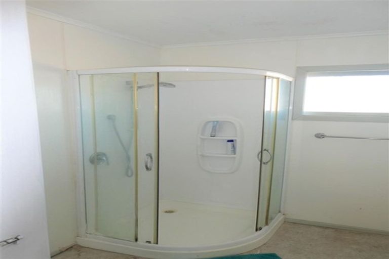 Photo of property in 400 Huia Place, Camberley, Hastings, 4120